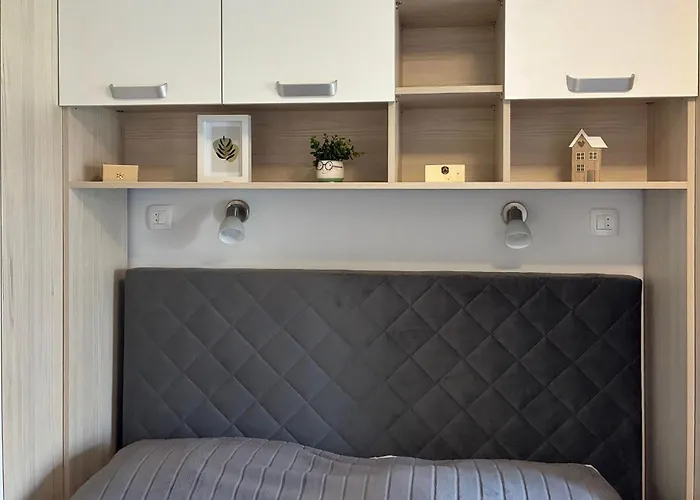Apartament Lovely In With Wifi